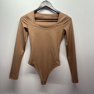Abercrombie & Fitch Tan Long‎ Sleeve Bodysuit size XXS